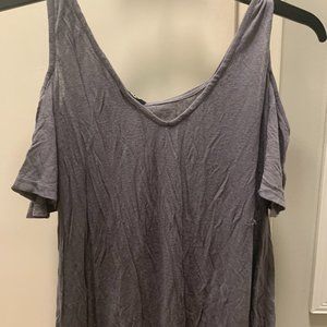 Casual Top with Shoulder Cutouts
